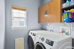 945 Wyndham Dr, South Elgin, IL 60177 - Photo 9