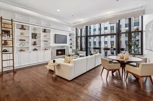 333 W Hubbard St, Chicago, IL 60654 - Photo 3