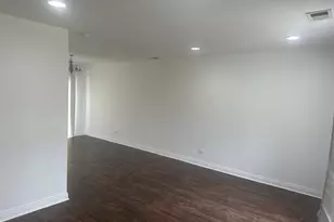 17437 Teton Ct, Lockport, IL 60441 - Photo 9