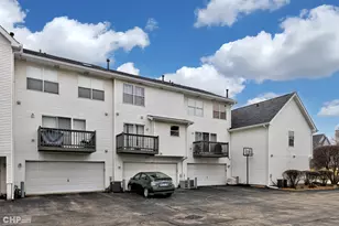 17437 Teton Ct, Lockport, IL 60441 - Photo 3