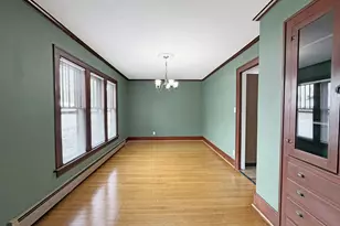 1241 W Pleasant St, Freeport, IL 61032 - Photo 9