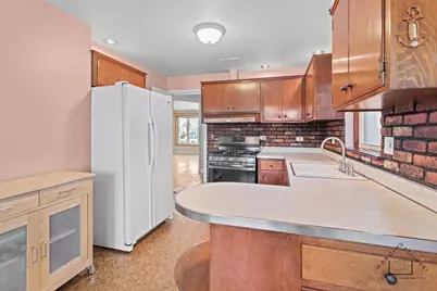 4709 N Odell Avenue, Harwood Heights, IL 60706 - Photo 9