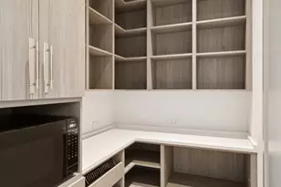 759 Strawberry Hill Dr, Glencoe, IL 60022 - Photo 5