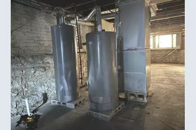 741 N Trumbull Avenue, Chicago, IL 60624 - Photo 23