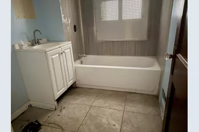 741 N Trumbull Avenue, Chicago, IL 60624 - Photo 5