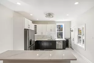 1327 E 52nd St, Chicago, IL 60615 - Photo 3