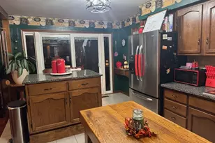 21 Colonial Dr, Clifton, IL 61727 - Photo 21