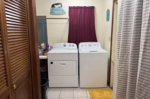 21 Colonial Dr, Clifton, IL 61727 - Photo 37