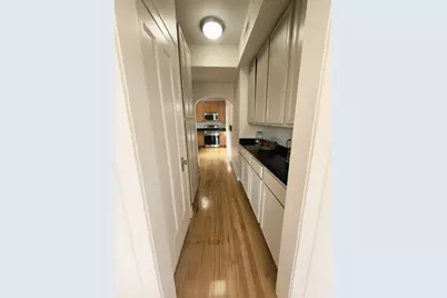 6724 S Paxton Avenue #3, Chicago, IL 60649 - Photo 7