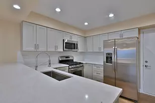 3208 Raphael Ct, Saint Charles, IL 60175 - Photo 19