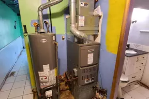 1453 Park Ln, Ford Heights, IL 60411 - Photo 9