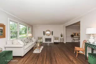 1704 Executive Ln, Glenview, IL 60026 - Photo 11