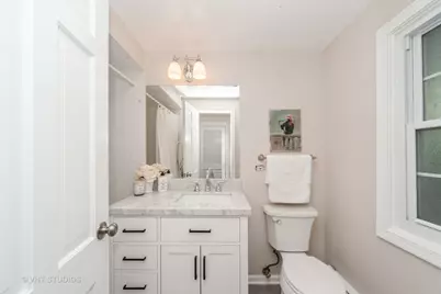 1704 Executive Lane, Glenview, IL 60026 - Photo 19