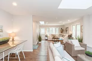 1704 Executive Ln, Glenview, IL 60026 - Photo 9