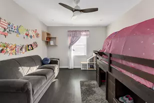 325 W Park Ave, Wheaton, IL 60189 - Photo 17