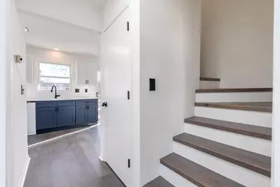 508 Pembroke Road SW, Poplar Grove, IL 61065 - Photo 11