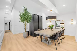 2S709 Ave Chateaux Dr, Oak Brook, IL 60523 - Photo 11