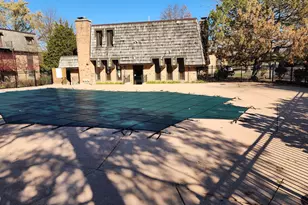 8 Oak Creek Dr, Buffalo Grove, IL 60089 - Photo 25