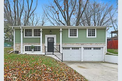 1244 Lakewood Drive, Lake Holiday, IL 60552 - Photo 1