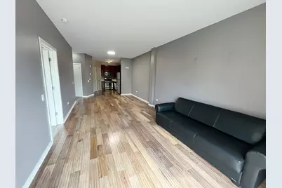 1075 W Roosevelt Road #303, Chicago, IL 60608 - Photo 7