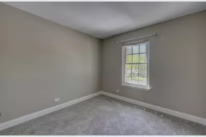 195 Island Court #195, Schaumburg, IL 60193 - Photo 17