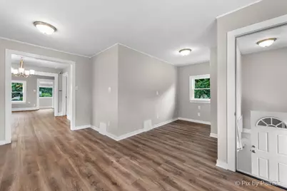 1909 S 22nd Avenue, Maywood, IL 60153 - Photo 9