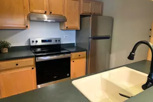 511 Aurora Ave, Naperville, IL 60540 - Photo 7