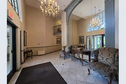 511 Aurora Avenue #108, Naperville, IL 60540 - Photo 23