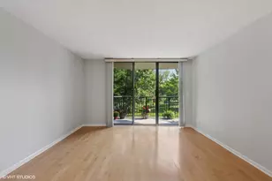 511 Aurora Ave, Naperville, IL 60540 - Photo 3