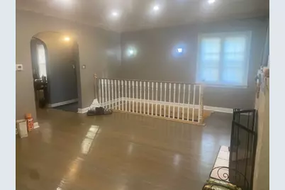 8212 S Crandon Avenue, Chicago, IL 60617 - Photo 7