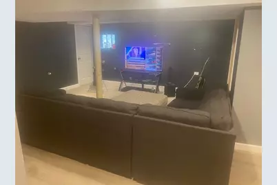 8212 S Crandon Avenue, Chicago, IL 60617 - Photo 13