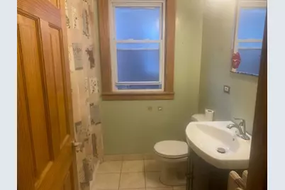 8212 S Crandon Avenue, Chicago, IL 60617 - Photo 5