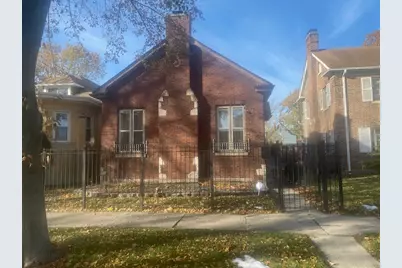 8212 S Crandon Avenue, Chicago, IL 60617 - Photo 1