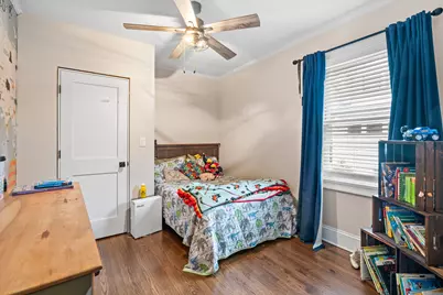 6226 N Niagara Avenue, Chicago, IL 60631 - Photo 13