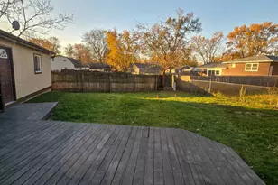 728 Hawthorne Ct, Bolingbrook, IL 60440 - Photo 27