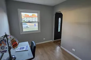 728 Hawthorne Ct, Bolingbrook, IL 60440 - Photo 15