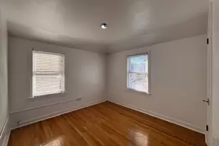 3402 S 57th Ct, Cicero, IL 60804 - Photo 11