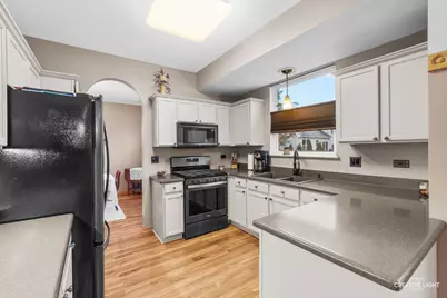 2979 Arbor Lane, Aurora, IL 60502 - Photo 7