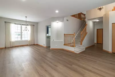 276 Pembrook Lane, Mundelein, IL 60060 - Photo 5