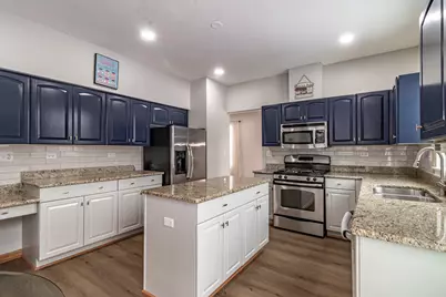 276 Pembrook Lane, Mundelein, IL 60060 - Photo 11