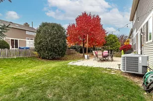 276 Pembrook Ln, Mundelein, IL 60060 - Photo 31