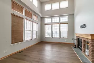 276 Pembrook Ln, Mundelein, IL 60060 - Photo 13