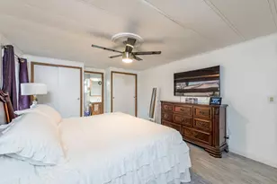 671 Oldsmar Ln, Park City, IL 60085 - Photo 19