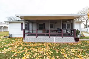 671 Oldsmar Ln, Park City, IL 60085 - Photo 5