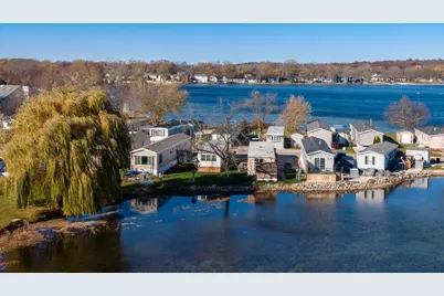 416 S Cogswell Drive #18, Silver Lake, WI 53170 - Photo 3