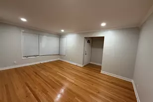 145 Rice Ave, Bellwood, IL 60104 - Photo 3