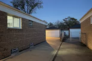 145 Rice Ave, Bellwood, IL 60104 - Photo 23