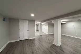 145 Rice Ave, Bellwood, IL 60104 - Photo 21