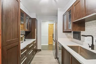1405 E Central Rd, Arlington Heights, IL 60005 - Photo 15