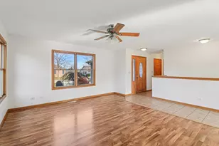 905 Randall Ct, Marengo, IL 60152 - Photo 11